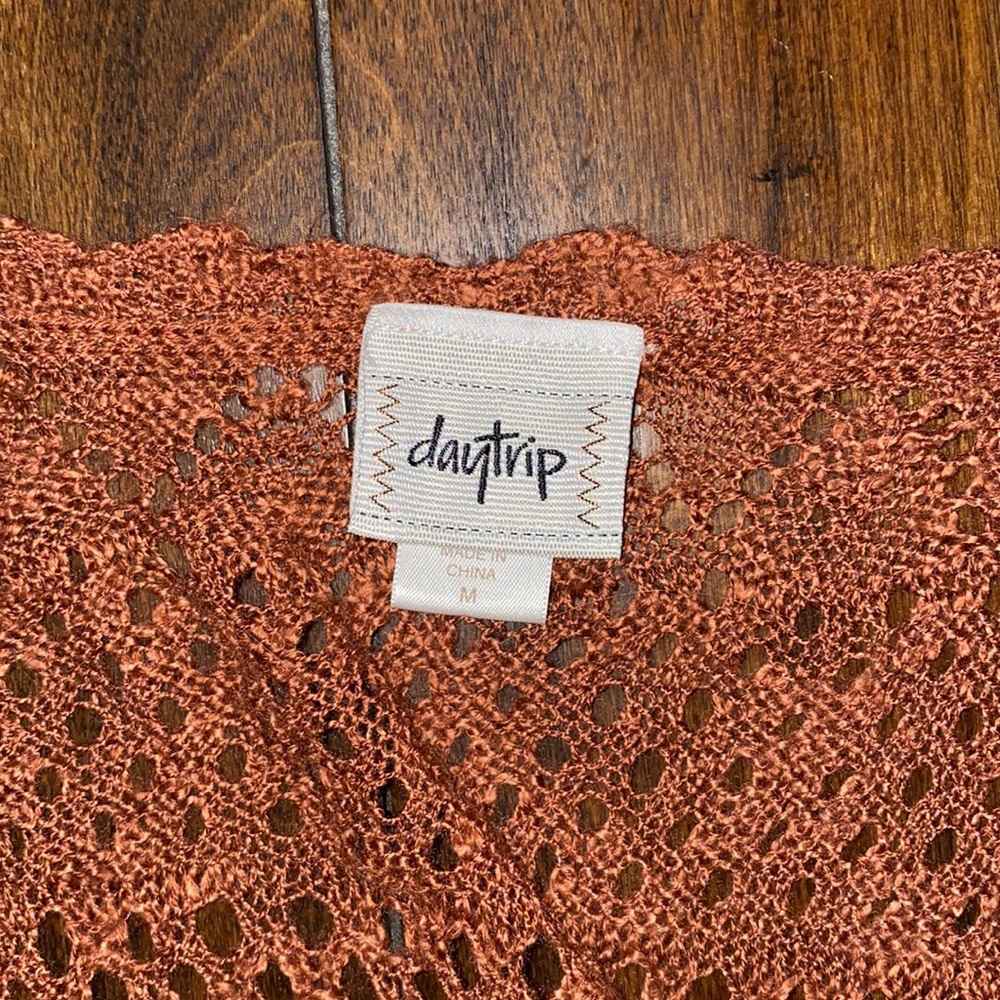 Crochet duster cardigan - Picture 2 of 2